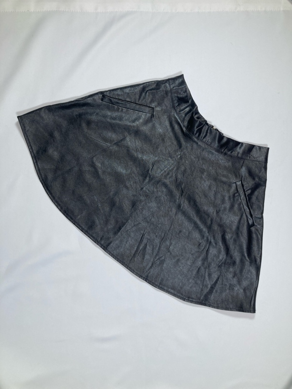 One Clothing Los Angeles Faux Leather Skater Mini Skirt - Black Size L